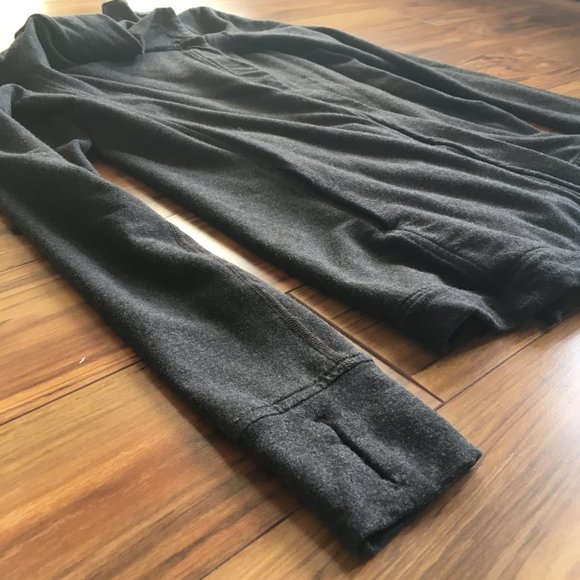 Lululemon wrap jacket - Picture 3 of 5